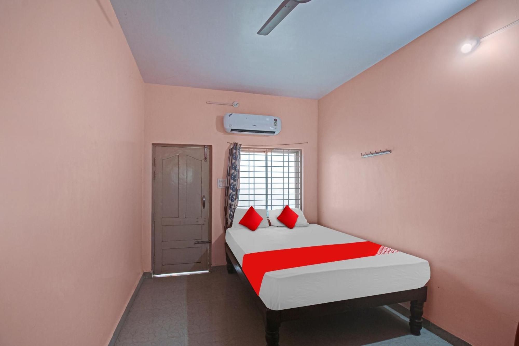 Bagepalli Hotel O New Mayuri Lodge מראה חיצוני תמונה